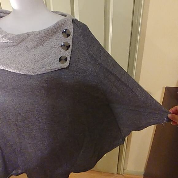 AB Studio Sweater Poncho Large Gray - Picture 3 of 6